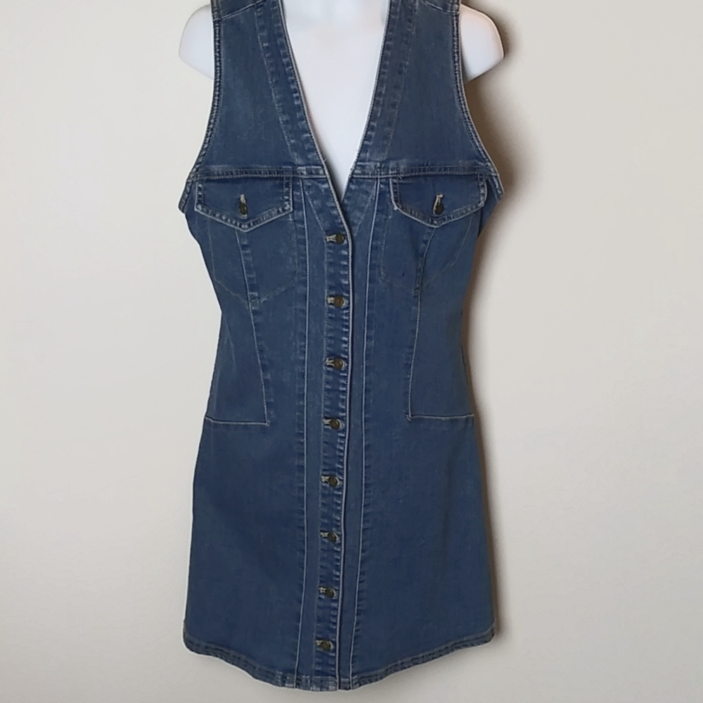 FREE PEOPLE Denim Dress Size 4 Sleeveless  Ready for Summer